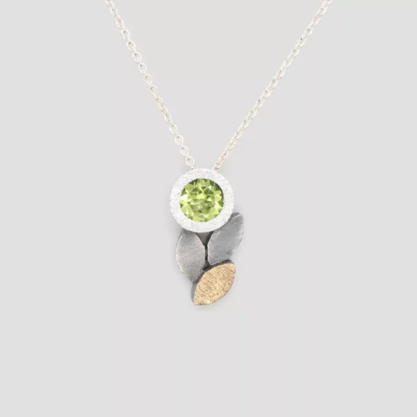 Collar peridot • rosa