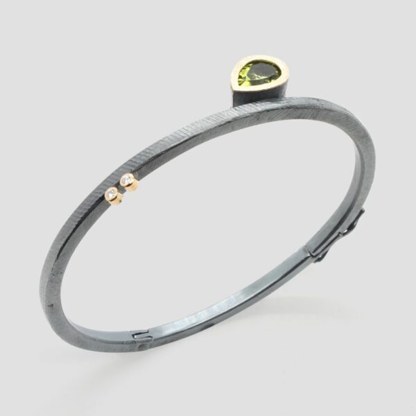 Polsera peridot llàgrima