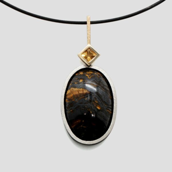 Penjoll ull de tigre i citrí