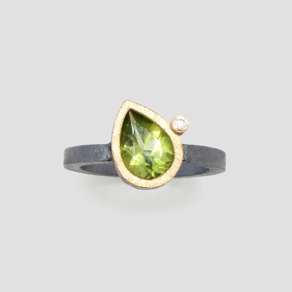 Anell peridot