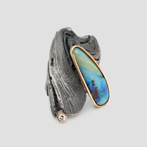 Anillo ópalo boulder